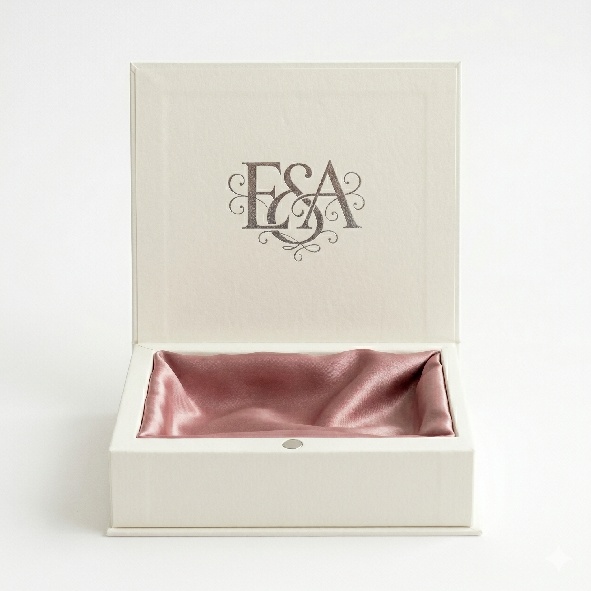 Custom magnetic closure rigid box in matte black with gold foil stamping — Luxe Box